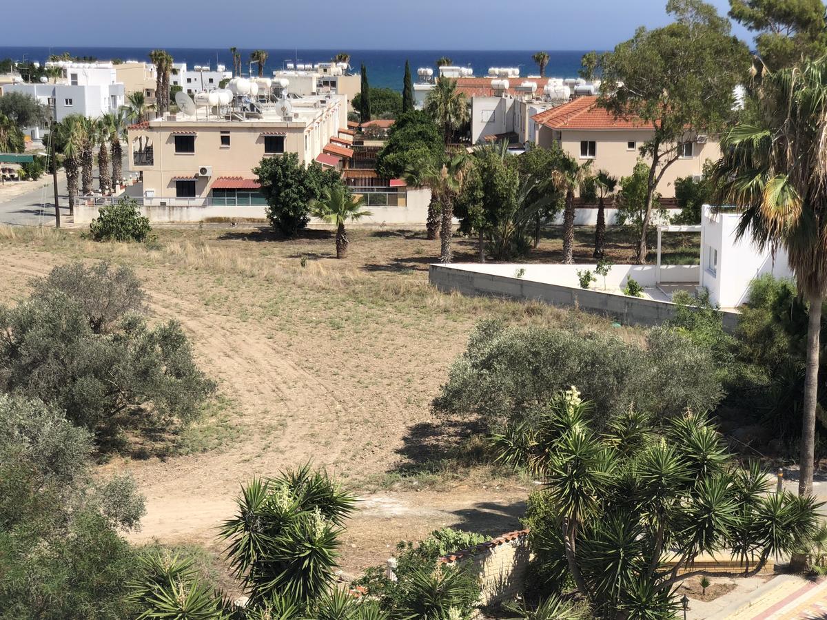Kasapis Apts Larnaca Exterior photo